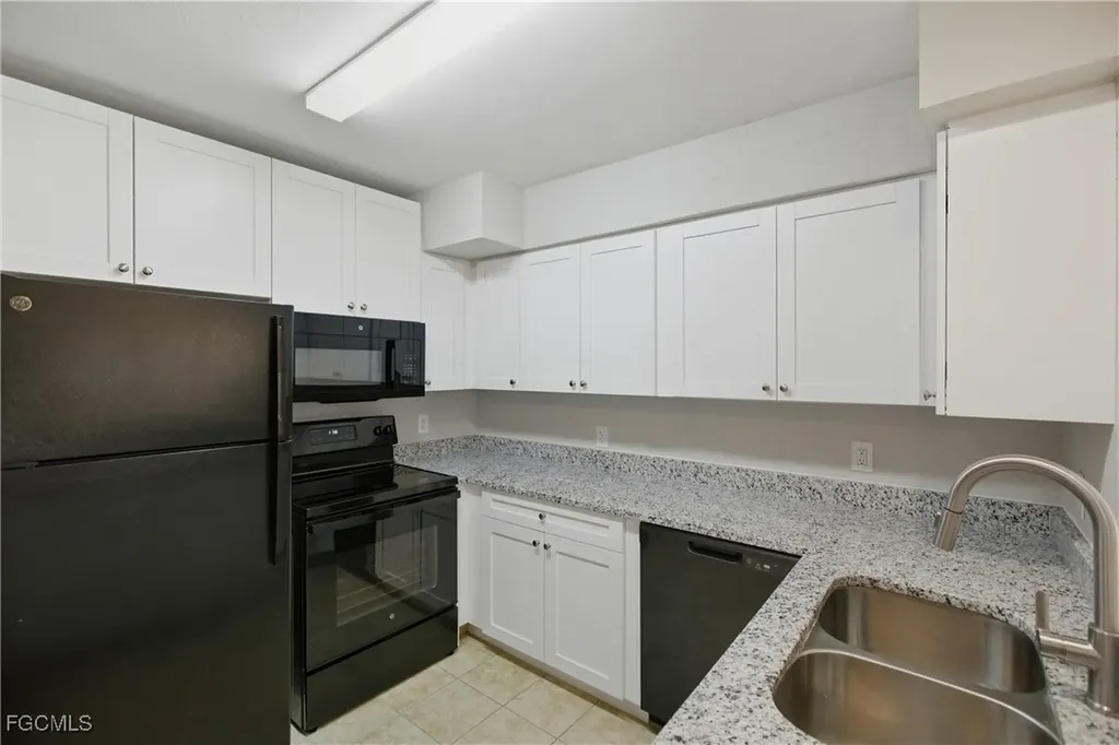 728 Tower Drive Cape Coral FL 33904