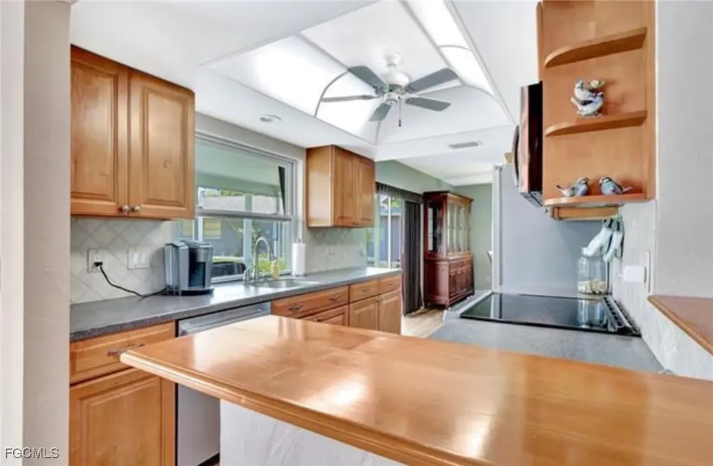 421 Marathon Court Naples FL 34112