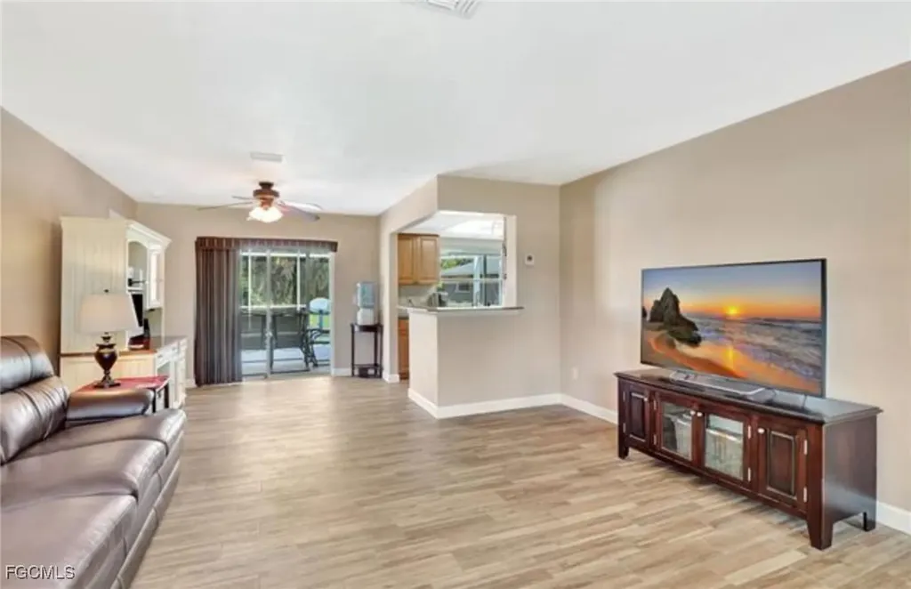 421 Marathon Court Naples FL 34112