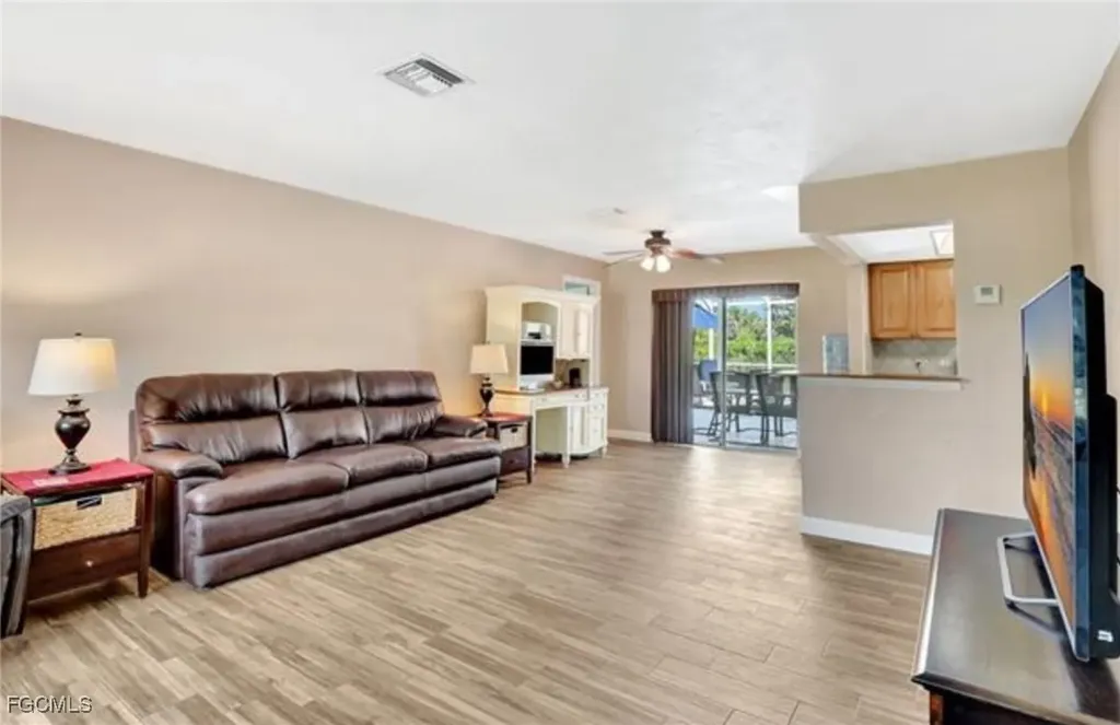 421 Marathon Court Naples FL 34112