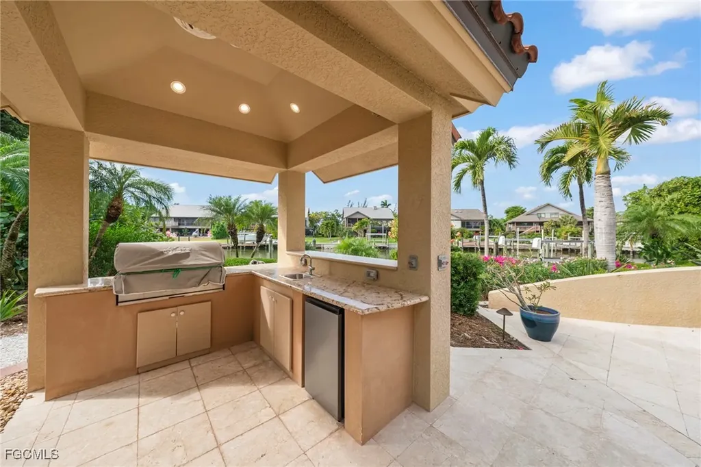 918 Limpet Drive Sanibel FL 33957