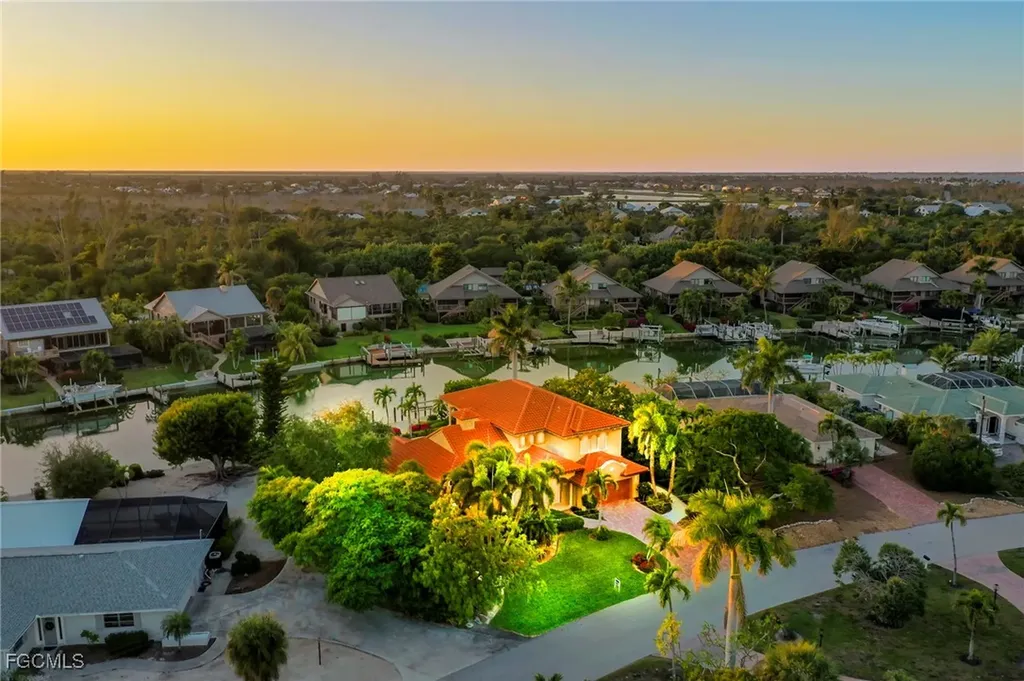 918 Limpet Drive Sanibel FL 33957