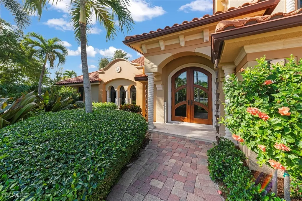 918 Limpet Drive Sanibel FL 33957