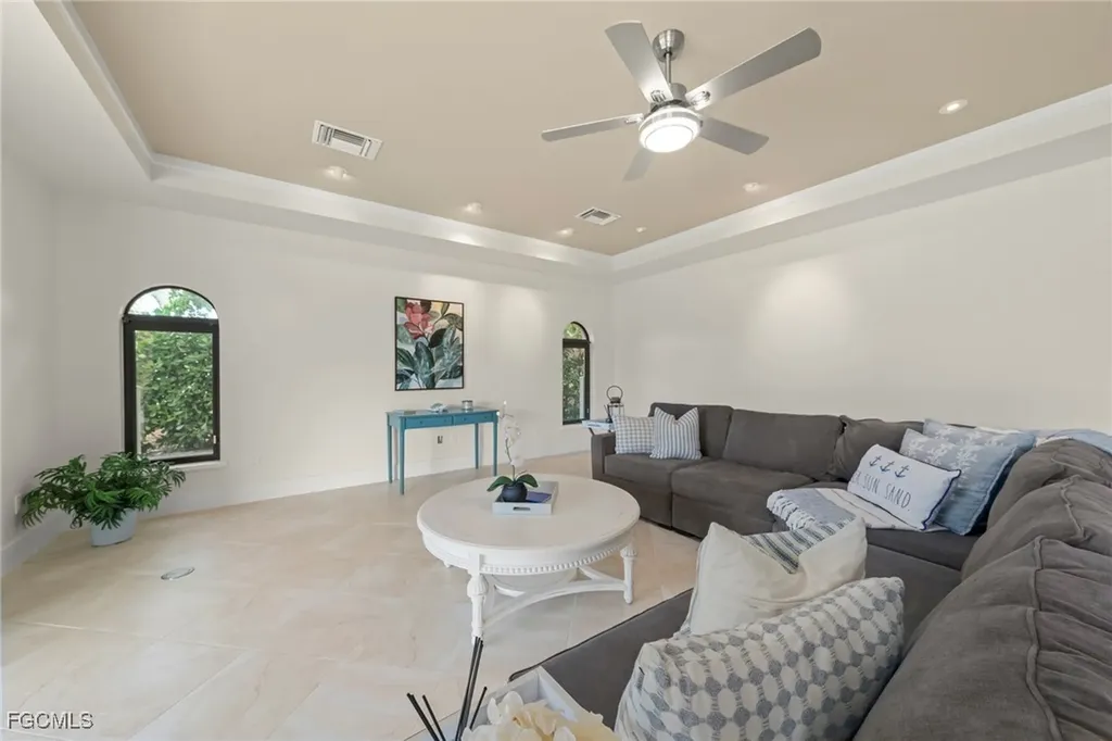 918 Limpet Drive Sanibel FL 33957