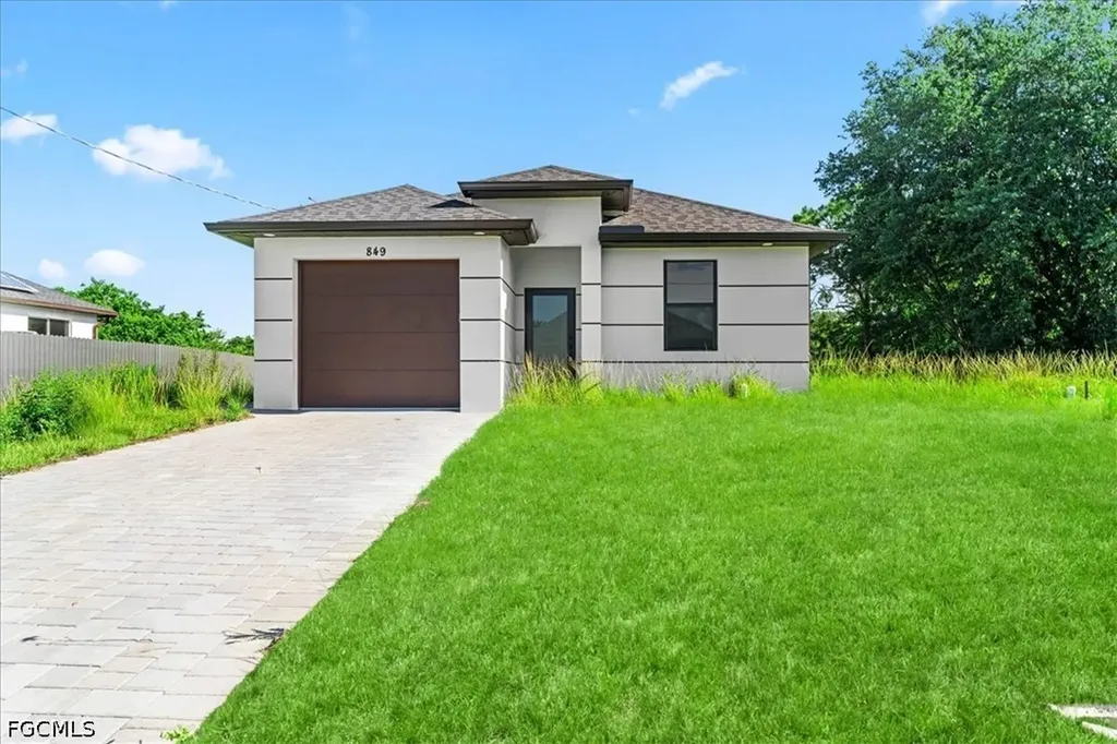 849 Wolverine Street E Lehigh Acres FL 33974