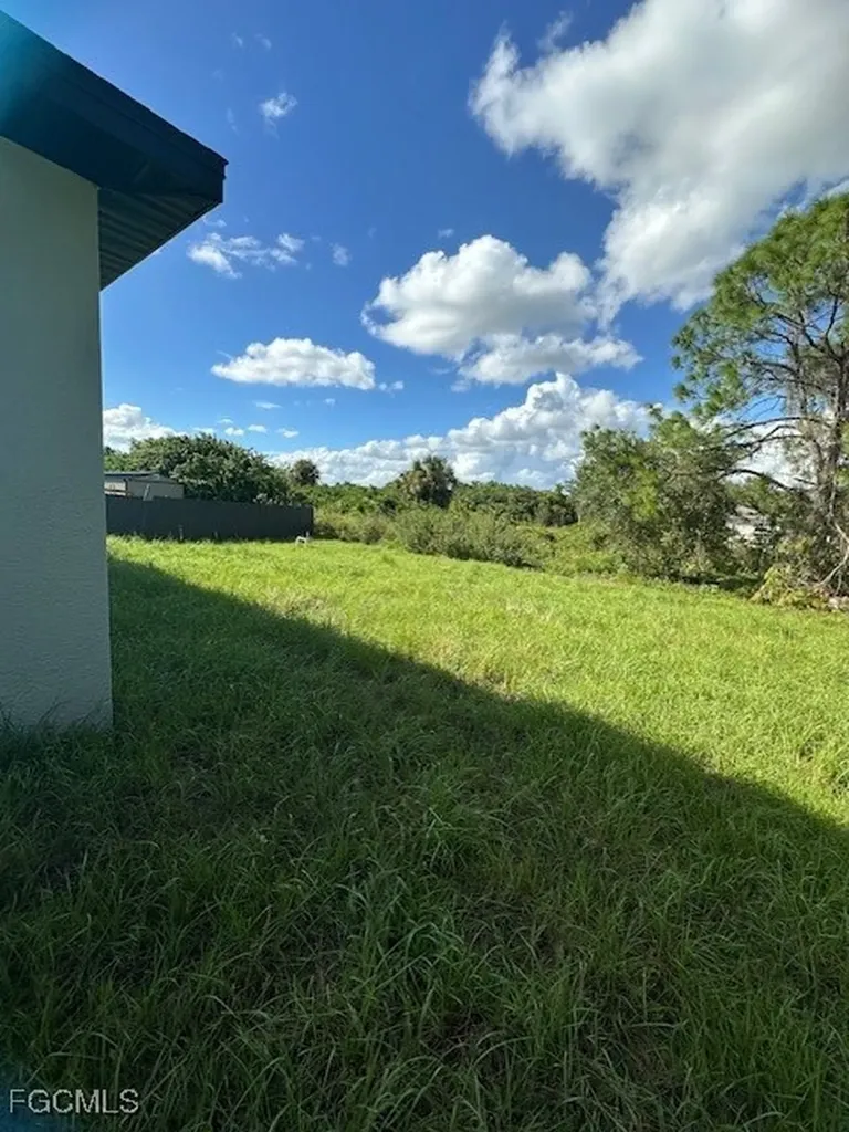 849 Wolverine Street E Lehigh Acres FL 33974