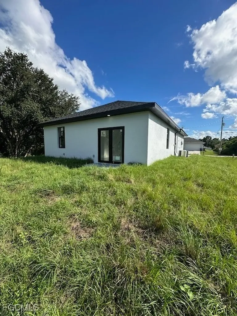 849 Wolverine Street E Lehigh Acres FL 33974