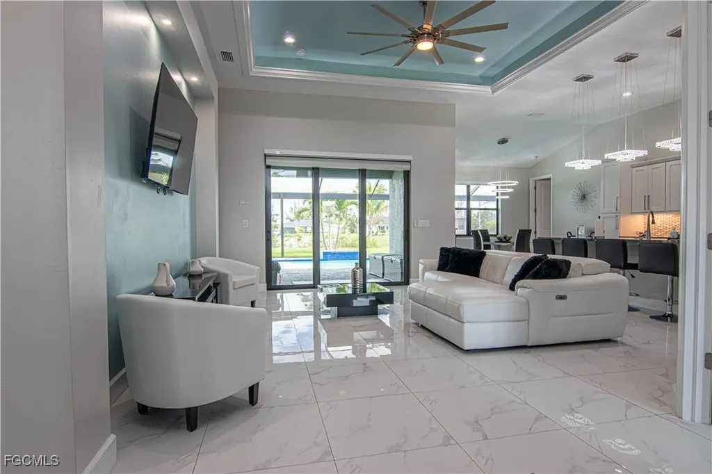 1833 SW 11th Terrace Cape Coral FL 33991