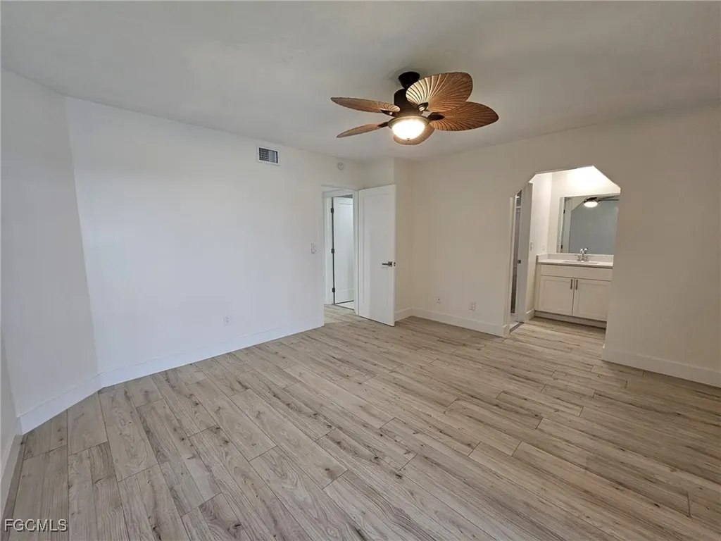 521 SW 47th Terrace Cape Coral FL 33914