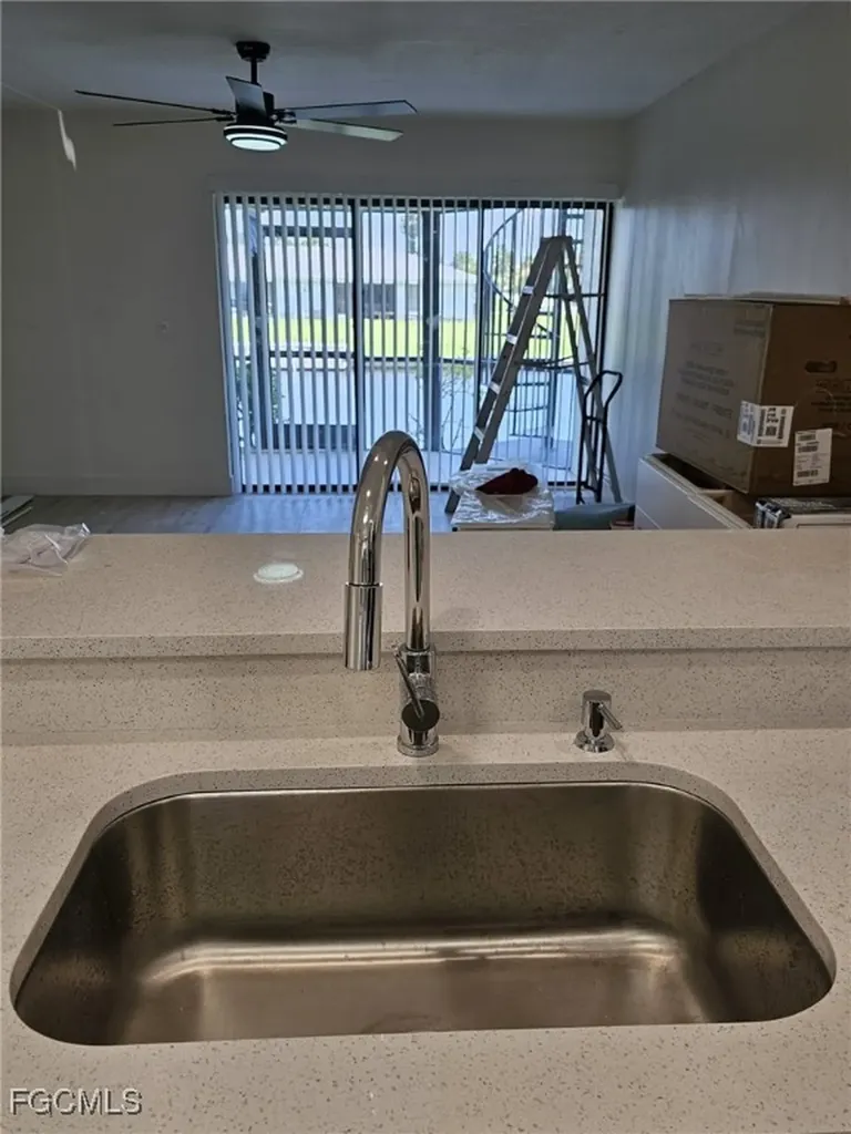 521 SW 47th Terrace Cape Coral FL 33914