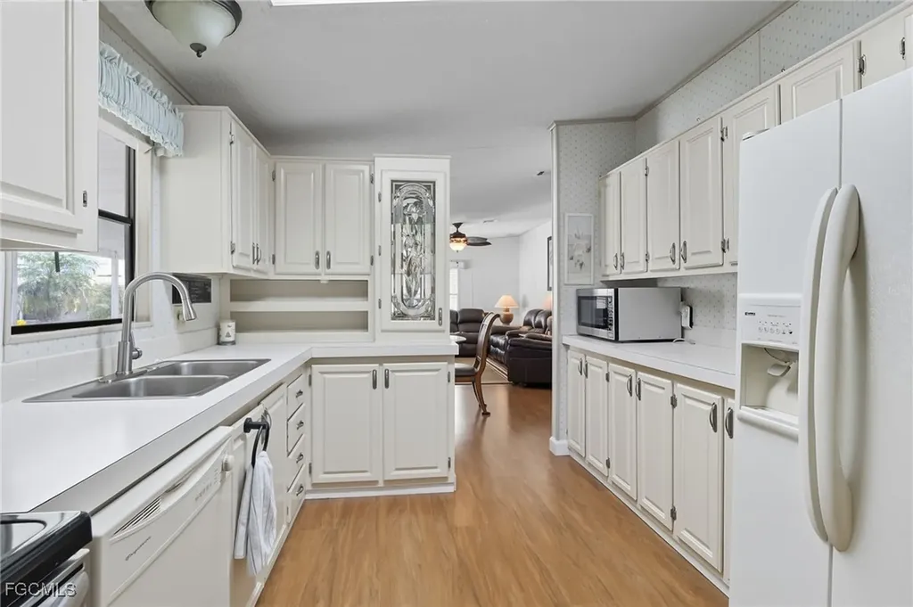 14527 Paul Revere Loop North Fort Myers FL 33917