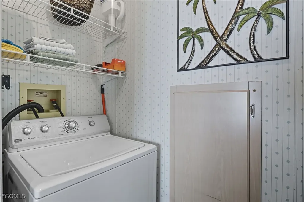 14527 Paul Revere Loop North Fort Myers FL 33917