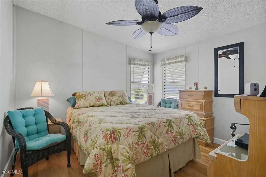 14527 Paul Revere Loop North Fort Myers FL 33917