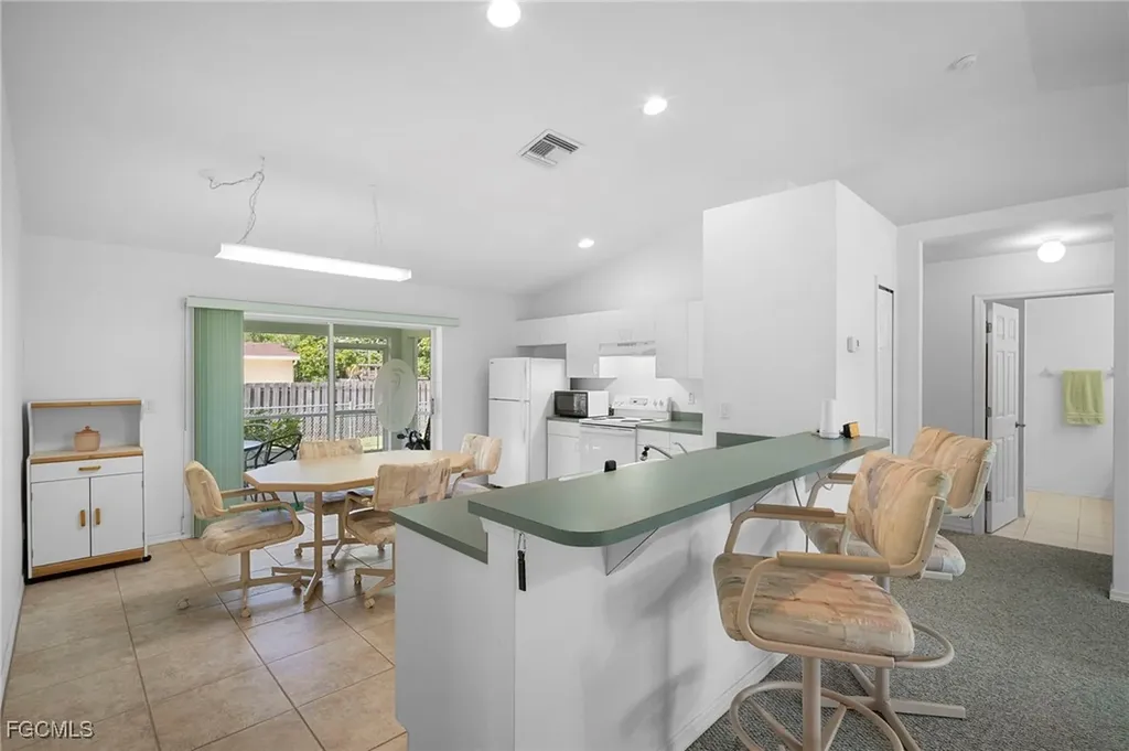 2932 Holly Road Fort Myers FL 33901