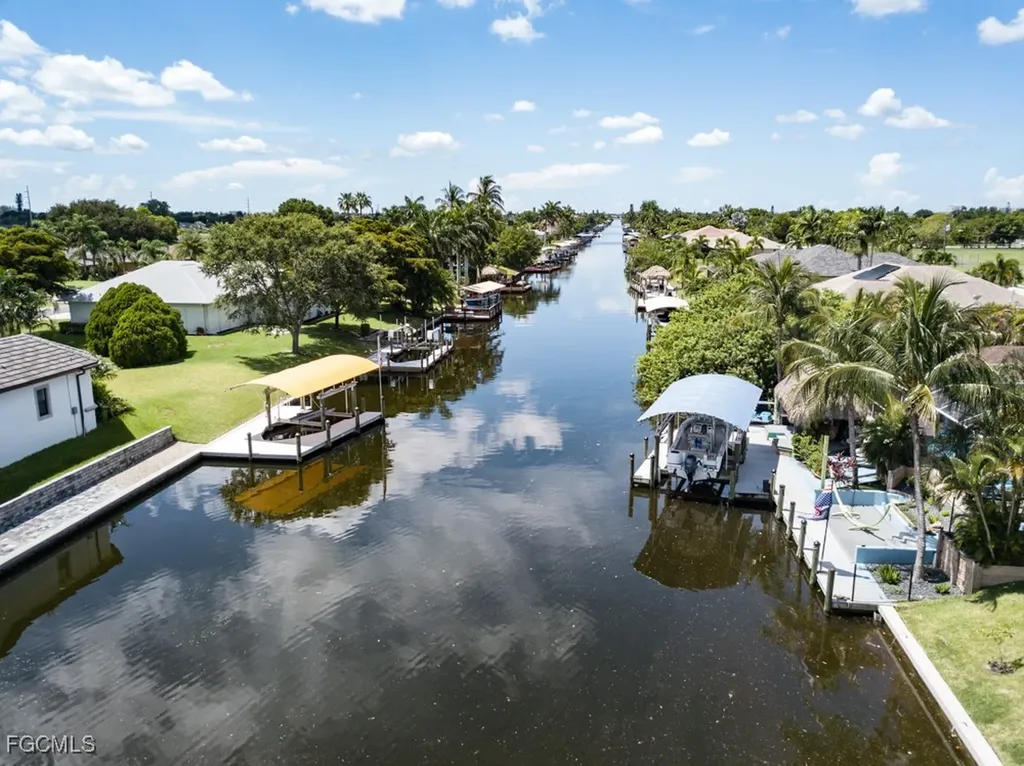 3507 SW 2nd Avenue Cape Coral FL 33914