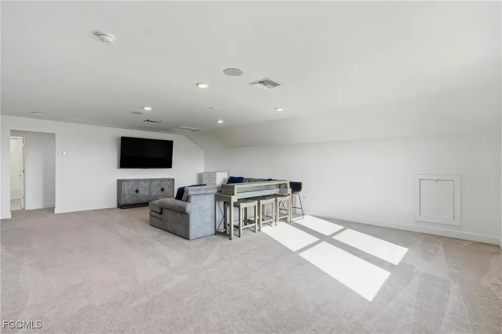 17003 Oakstead Drive Alva FL 33920