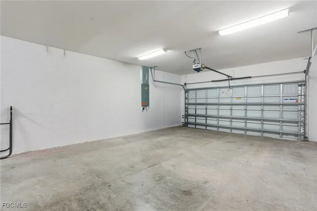 17003 Oakstead Drive Alva FL 33920