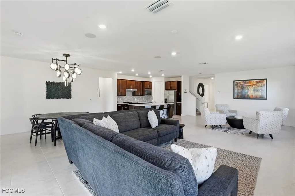 17003 Oakstead Drive Alva FL 33920