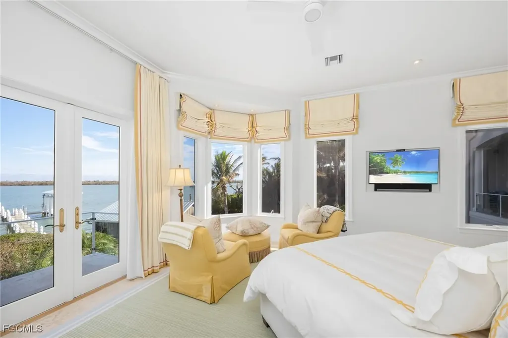 15735/737 Captiva Drive Captiva FL 33924