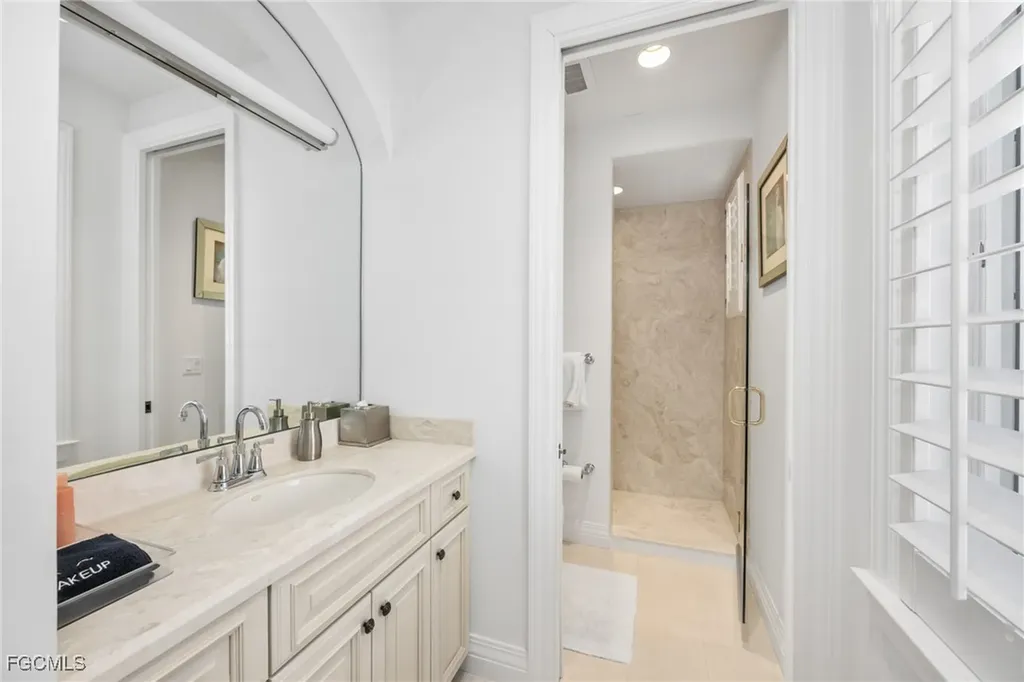 15735/737 Captiva Drive Captiva FL 33924