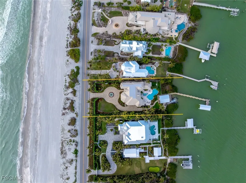 15735/737 Captiva Drive Captiva FL 33924