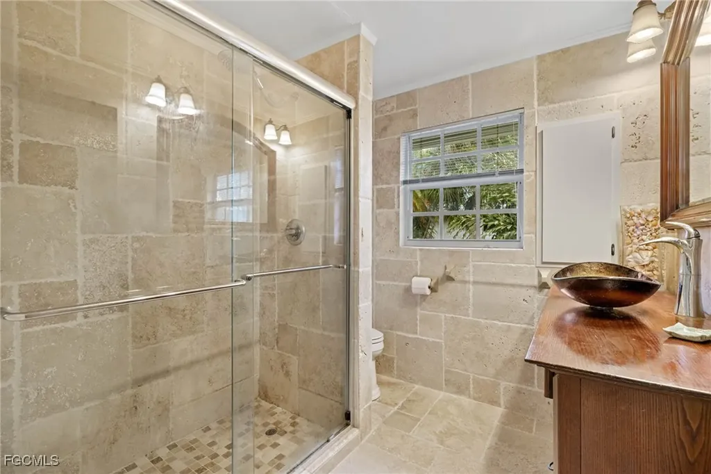 1625 Serenity Lane Sanibel FL 33957