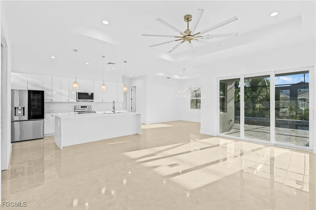 821 NW 37th Place Cape Coral FL 33993