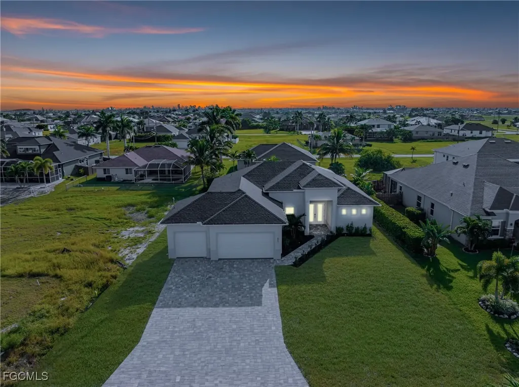 821 NW 37th Place Cape Coral FL 33993