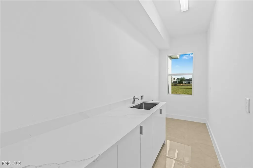 821 NW 37th Place Cape Coral FL 33993