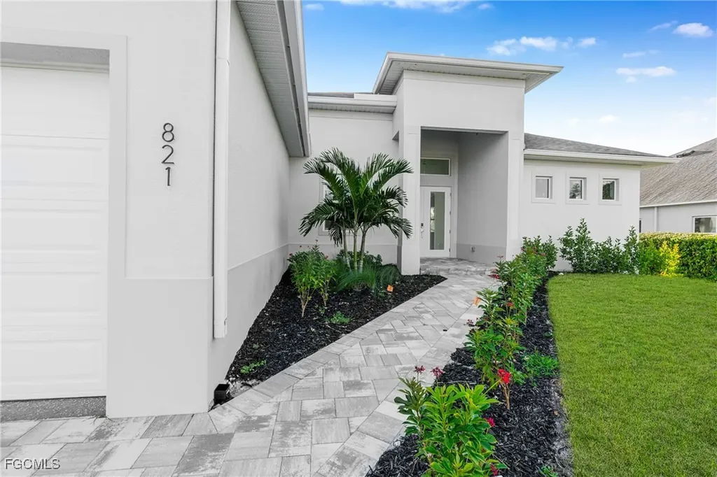 821 NW 37th Place Cape Coral FL 33993