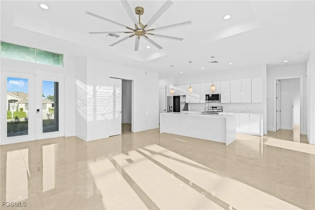 821 NW 37th Place Cape Coral FL 33993