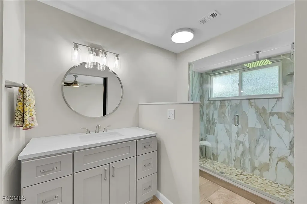 2474 King Arthurs Court Fort Myers FL 33912