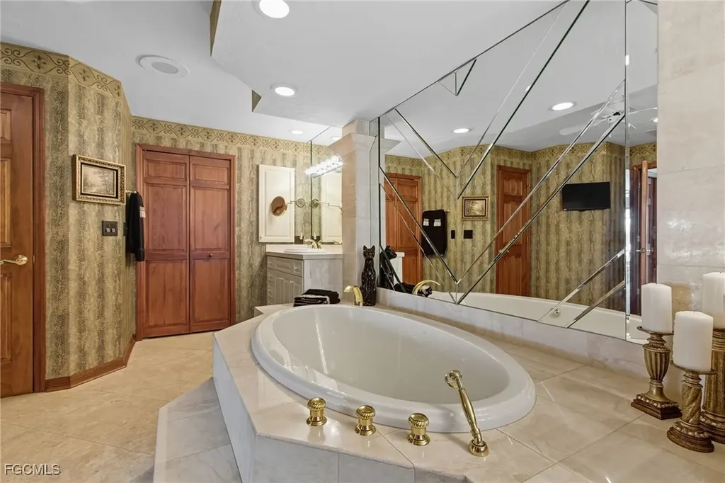 15532 Fiddlesticks Boulevard Fort Myers FL 33912