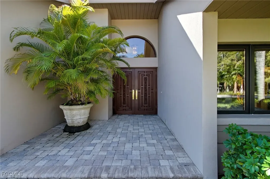 15532 Fiddlesticks Boulevard Fort Myers FL 33912