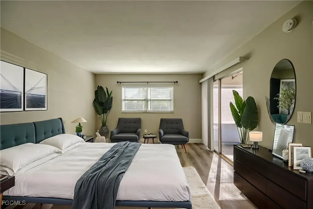 2526 SE 16th Place Cape Coral FL 33904