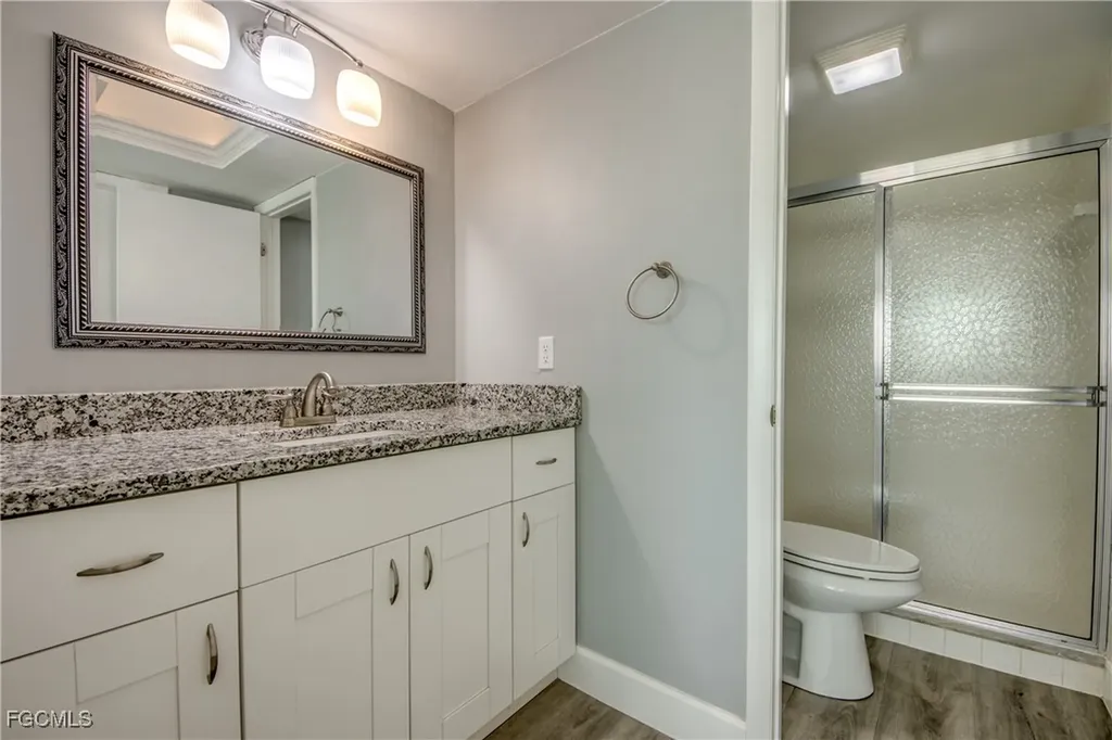 2526 SE 16th Place Cape Coral FL 33904