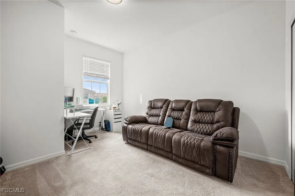 2830 Blossom Way Naples FL 34120