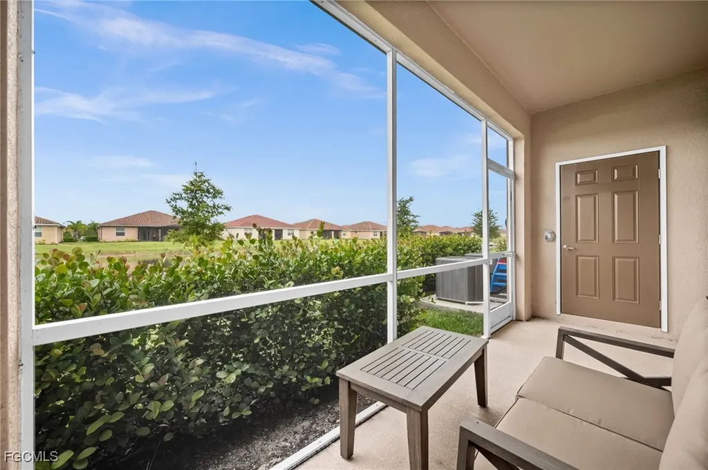 2830 Blossom Way Naples FL 34120