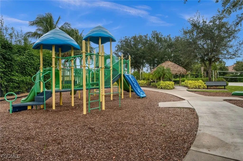 2830 Blossom Way Naples FL 34120
