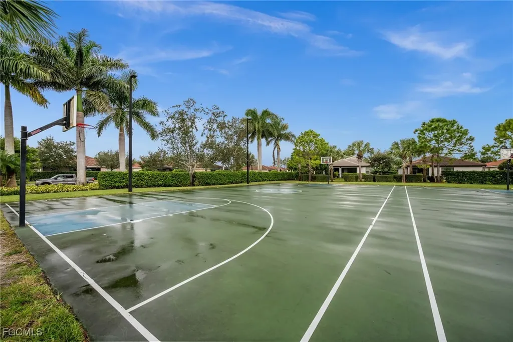 2830 Blossom Way Naples FL 34120