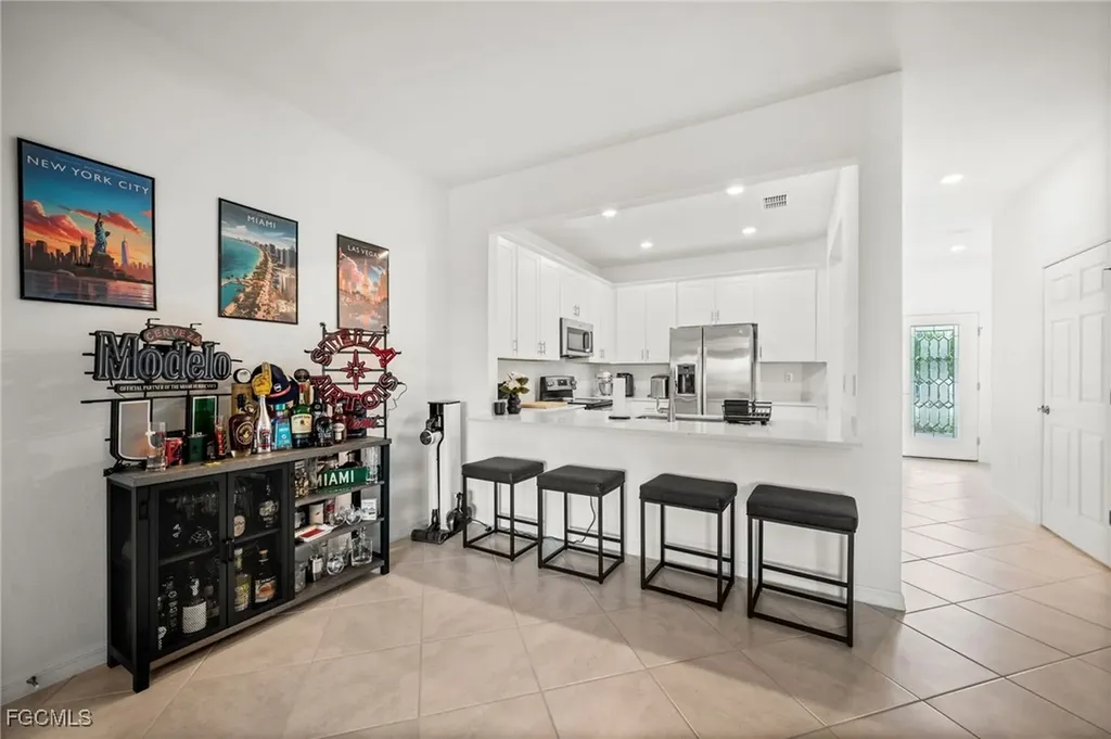 2830 Blossom Way Naples FL 34120