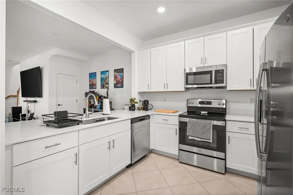 2830 Blossom Way Naples FL 34120