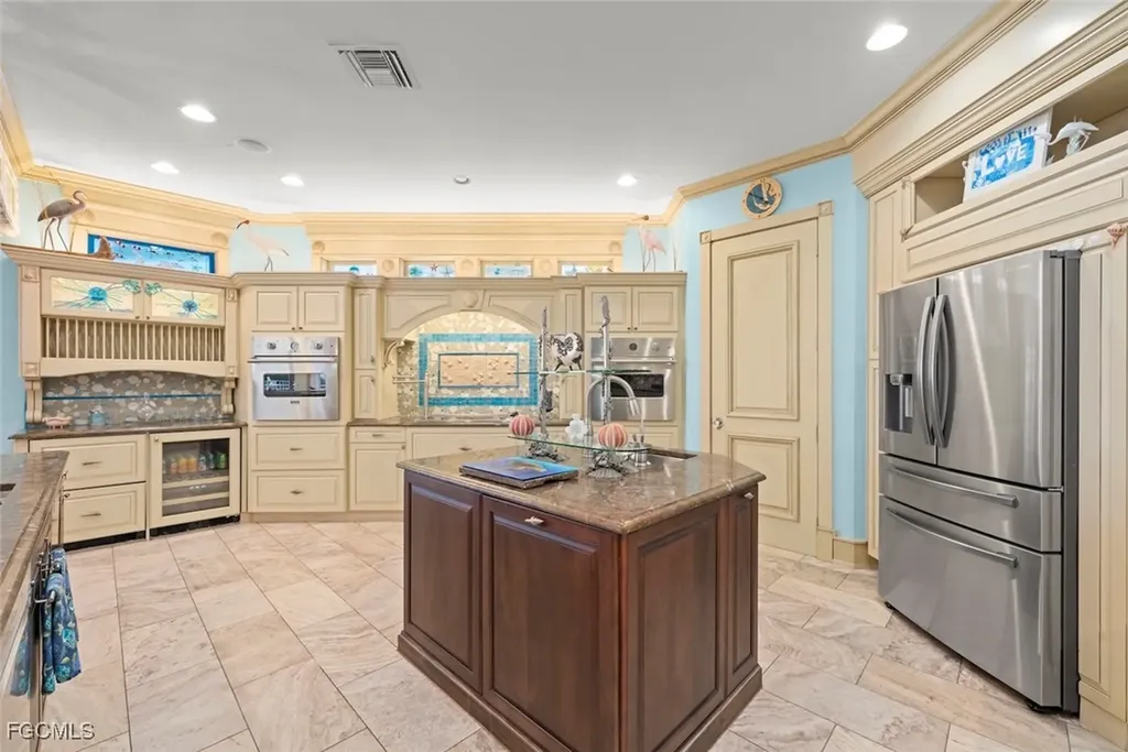 4725 Rue Belle Mer Sanibel FL 33957