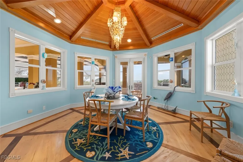 4725 Rue Belle Mer Sanibel FL 33957