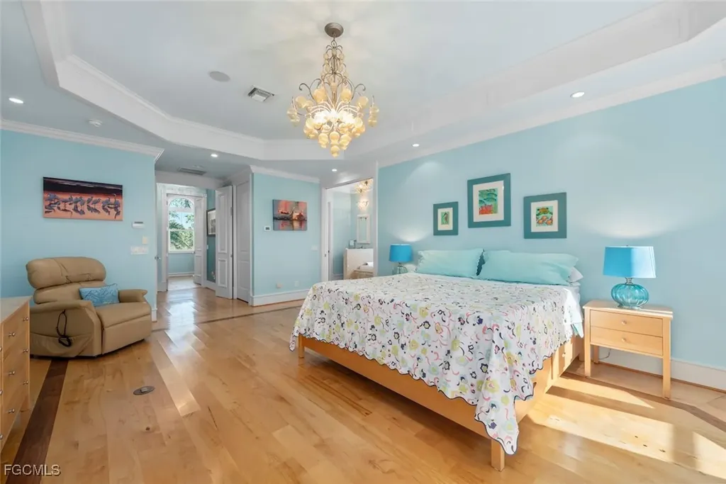 4725 Rue Belle Mer Sanibel FL 33957