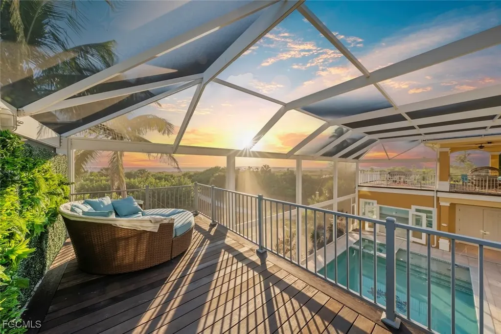 4725 Rue Belle Mer Sanibel FL 33957