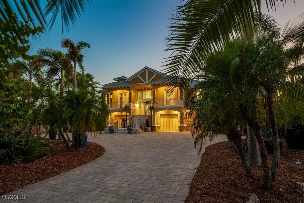 4725 Rue Belle Mer Sanibel FL 33957