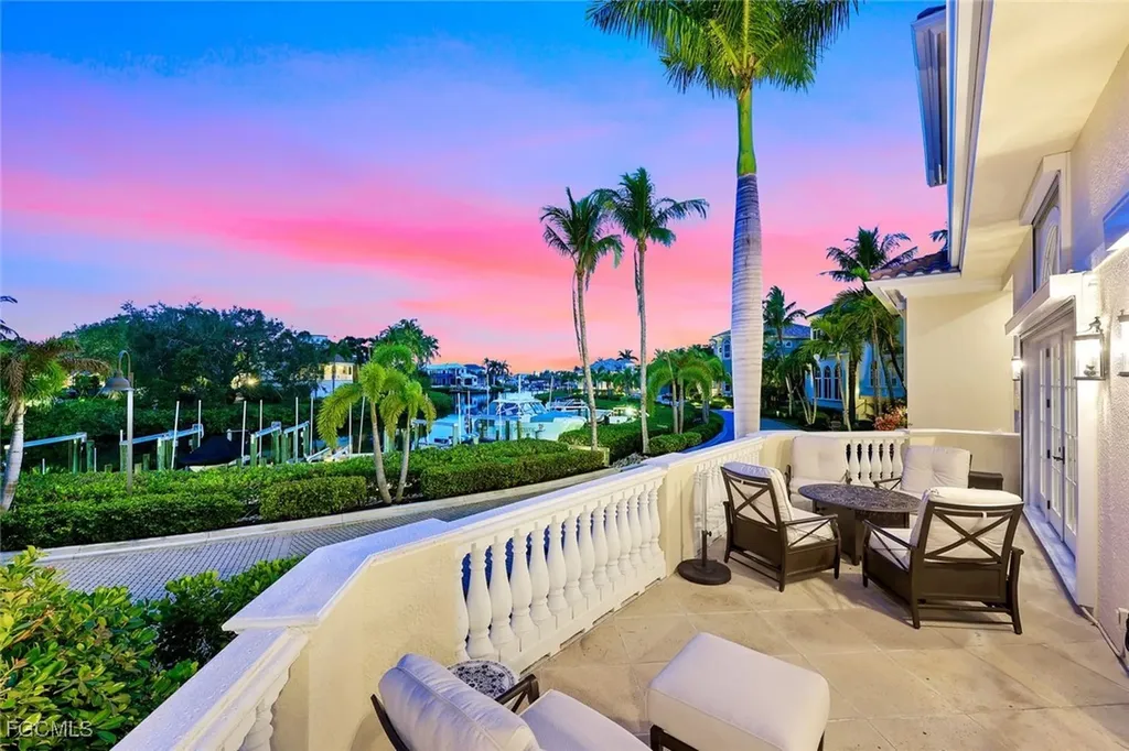 27710 Marina Isle Court Bonita Springs FL 34134