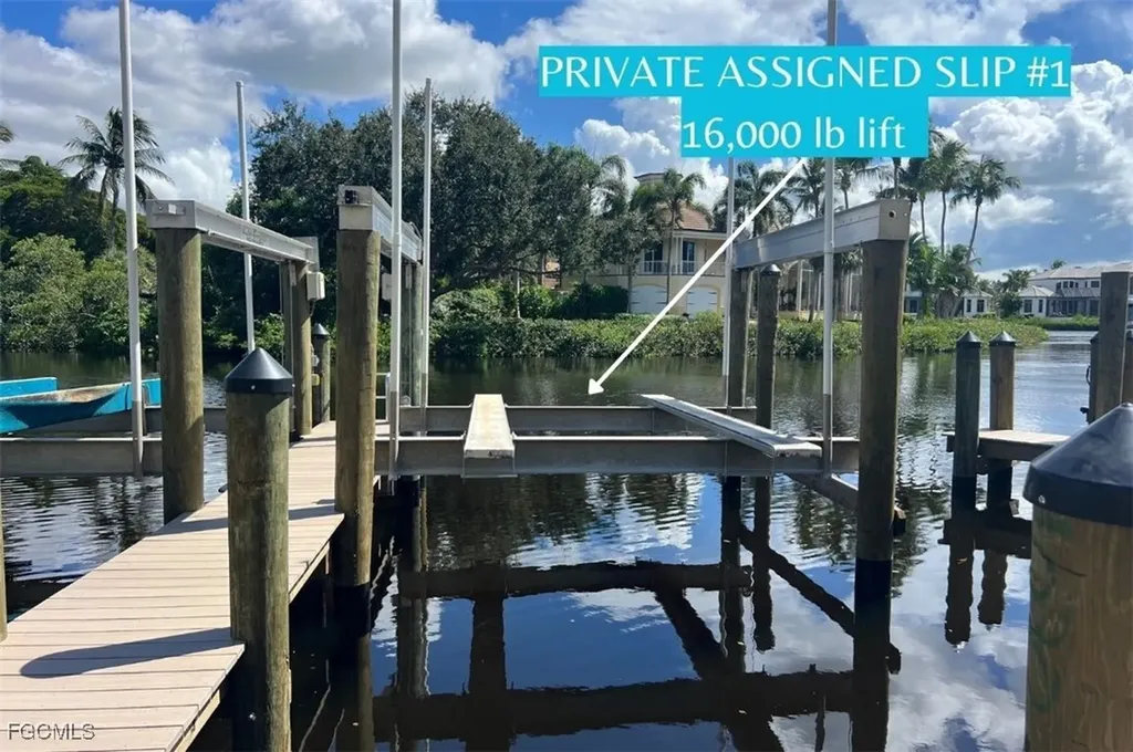 27710 Marina Isle Court Bonita Springs FL 34134