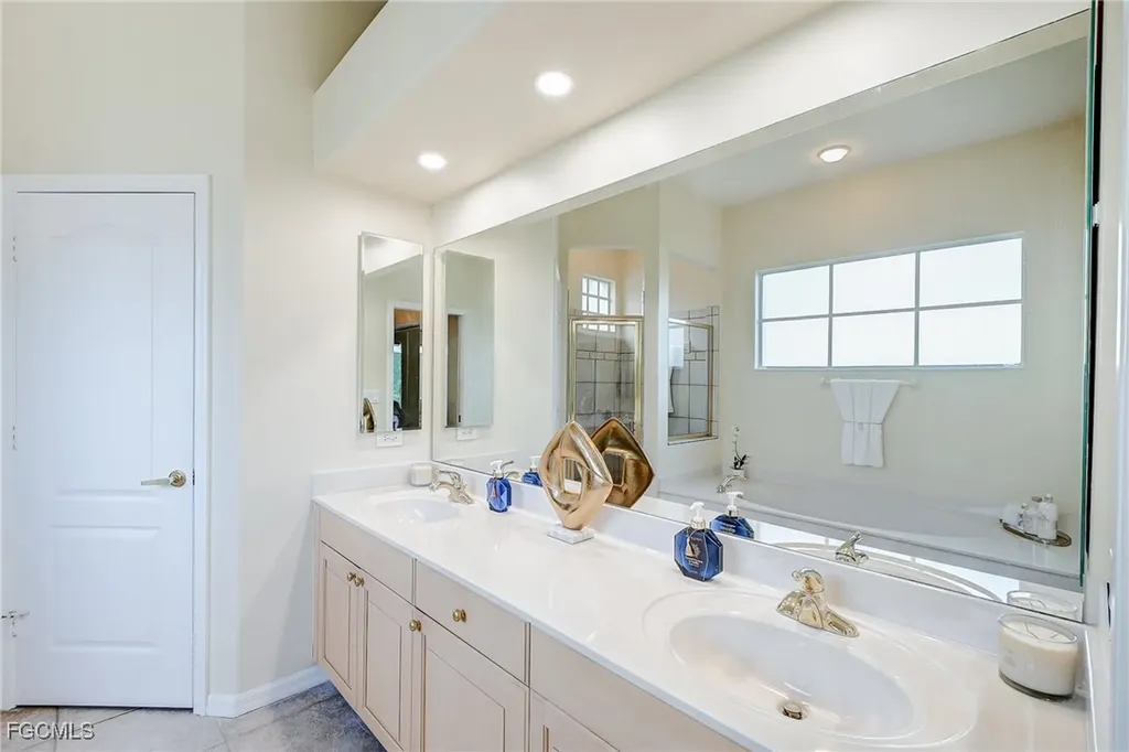 10824 Pond Ridge Drive Fort Myers FL 33913